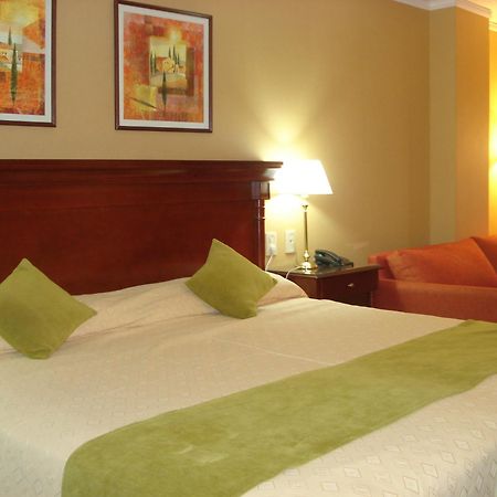 Condado Hotel Casino Santo Tome Dış mekan fotoğraf